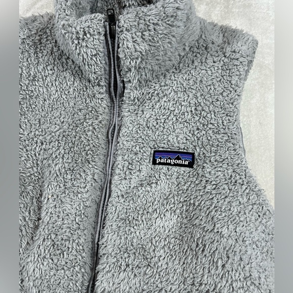 Women’s Patagonia Size Small Gray Fleece Vest Synchilla Sherpa Retro Soft C25 - Picture 4 of 8